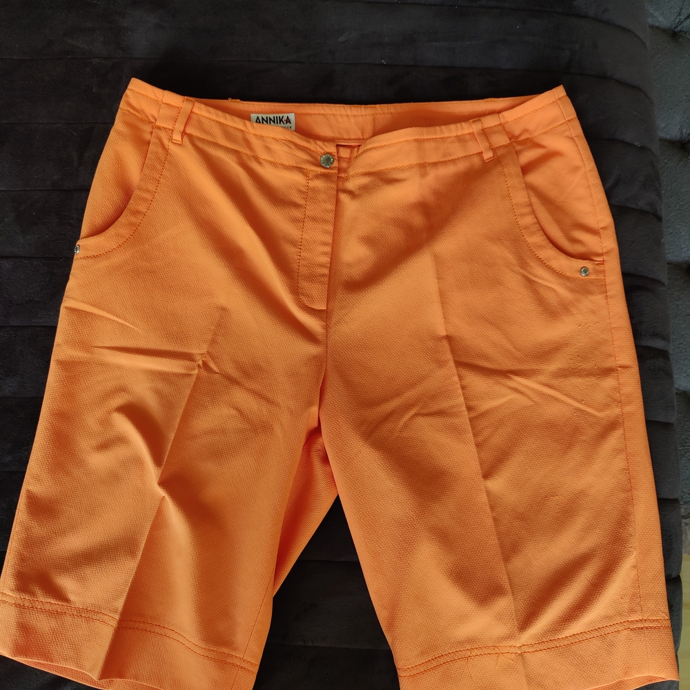 ANNIKA Women's Orange Bermuda Shorts